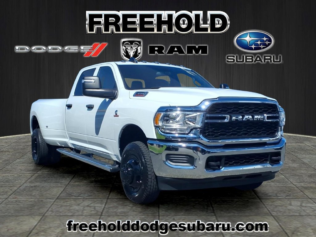 Used 2024 RAM 3500 Tradesman w/ Chrome Appearance Group AWD/4WD image 1