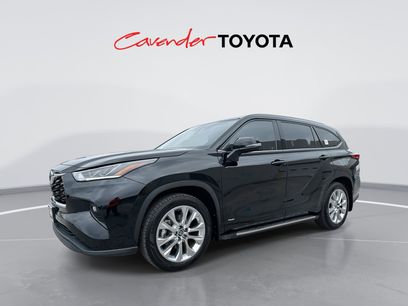 Used 2022 Toyota Highlander Limited