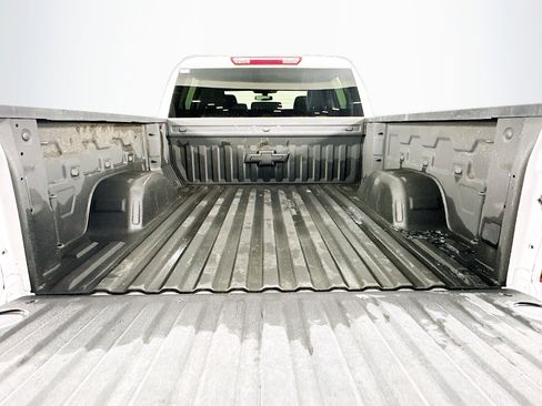 Used 2021 Chevrolet Silverado 1500 LT Trail Boss w/ Bed Protection Package image 28