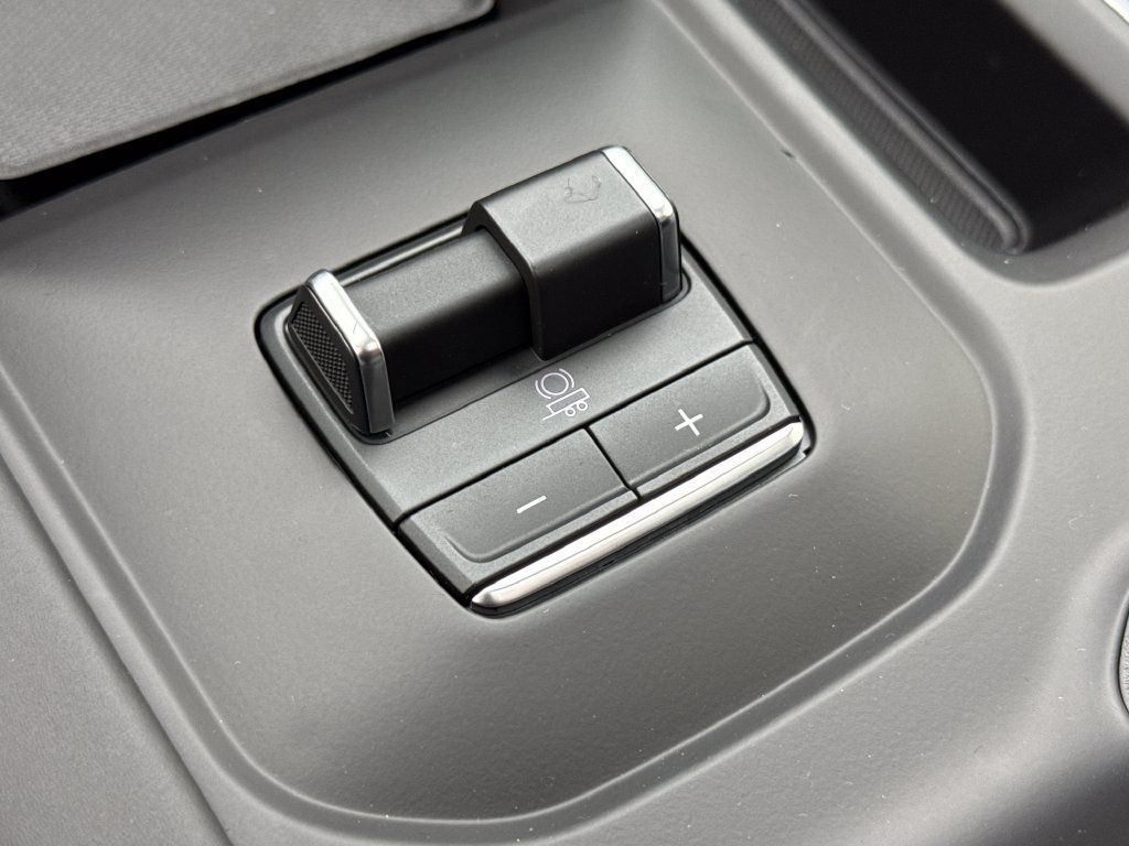 Certified 2026 GMC Sierra 2500 Denali Ultimate AWD/4WD image 30