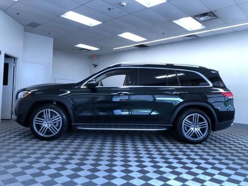 Used 2021 Mercedes-Benz GLS 450 4MATIC image 11