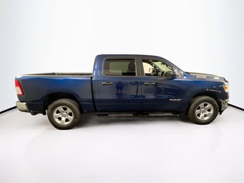 Used 2024 RAM 1500 Big Horn AWD/4WD image 4