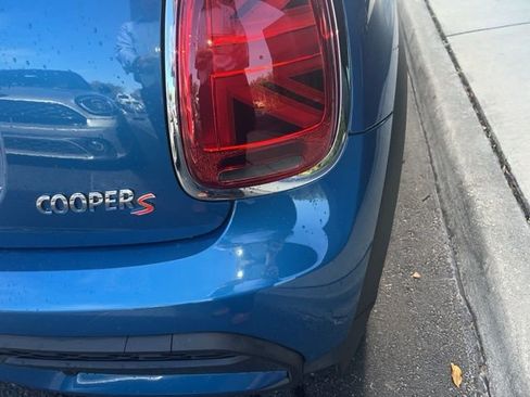 Used 2023 MINI Cooper S FWD image 8