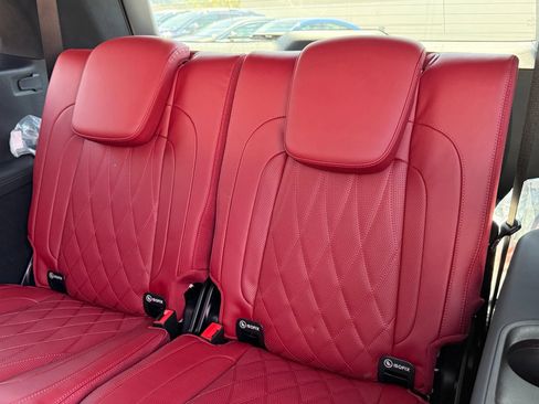 New 2026 Mercedes-Benz GLS 63 AMG 4MATIC image 34