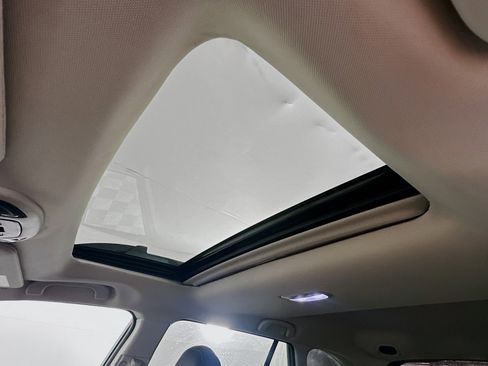 Used 2025 Subaru Outback Onyx Edition image 25