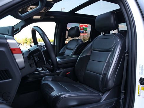 Used 2022 Ford F150 Raptor w/ Equipment Group 801A High AWD/4WD image 27