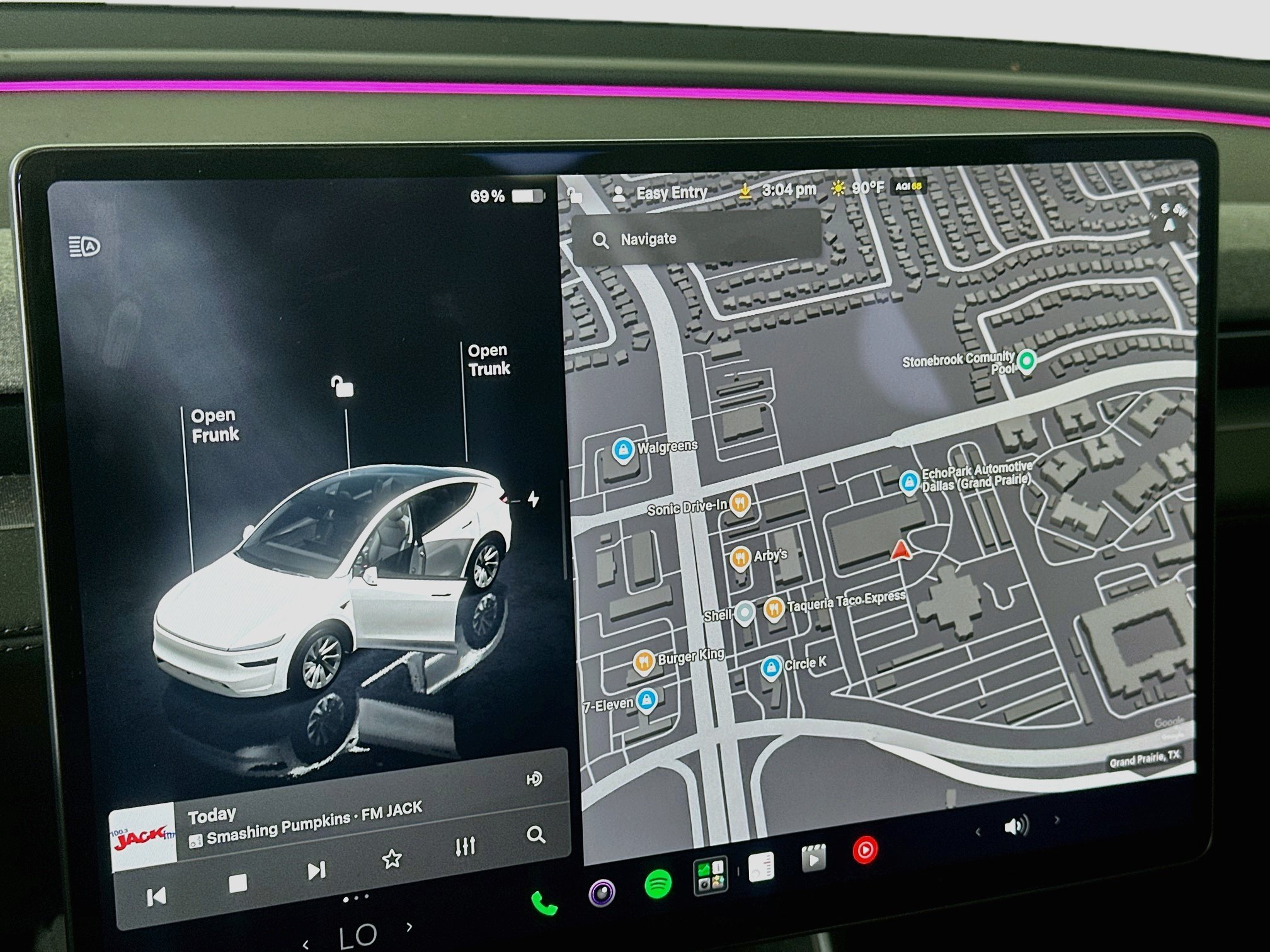 Used 2026 Tesla Model Y AWD image 21
