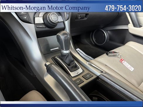 Used 2010 Acura TL SH-AWD image 25