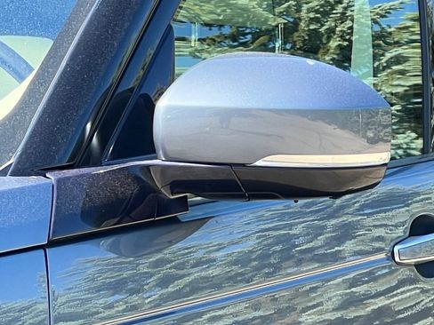 Used 2018 Land Rover Discovery HSE Luxury AWD/4WD image 12