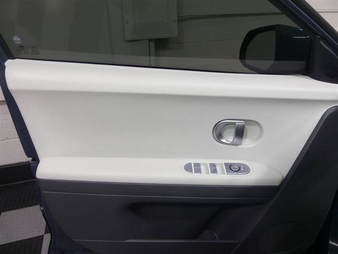 Used 2024 Hyundai Ioniq 5 SEL AWD/4WD image 18