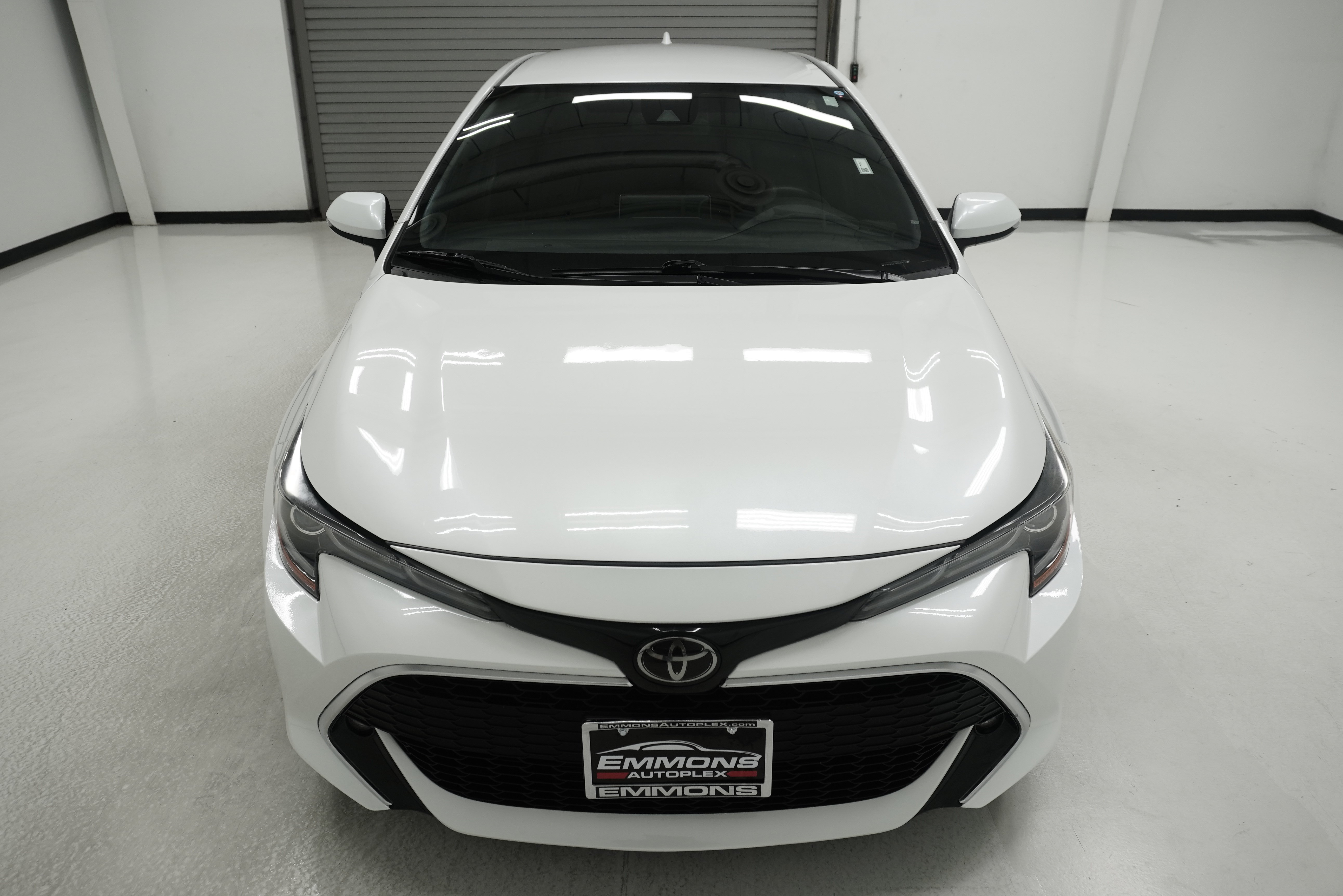 Used 2021 Toyota Corolla XSE FWD image 2