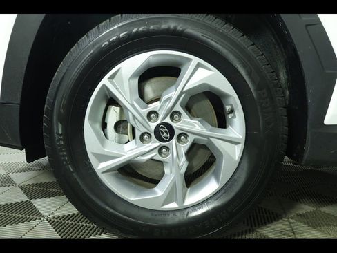 Used 2024 Hyundai Tucson SEL image 12