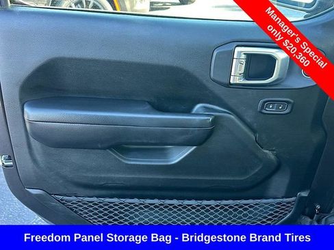 Used 2020 Jeep Wrangler Unlimited Sport image 15