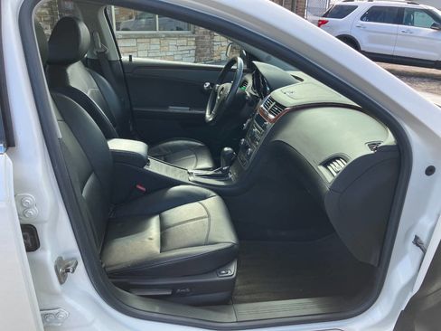 Used 2011 Chevrolet Malibu LTZ image 14