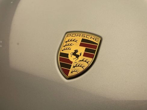 New 2026 Porsche Macan AWD/4WD image 24