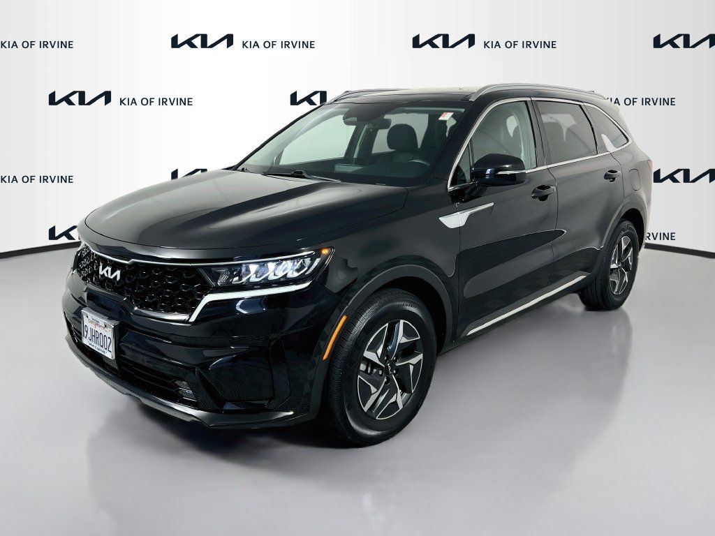 Certified 2023 Kia Sorento EX w/ Panoramic Sunroof Package FWD image 4
