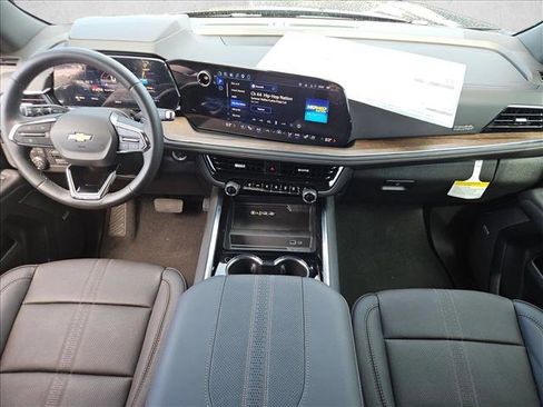 New 2026 Chevrolet Tahoe High Country AWD/4WD image 15