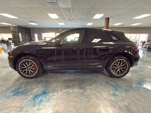 Used 2015 Porsche Macan Turbo AWD/4WD image 27