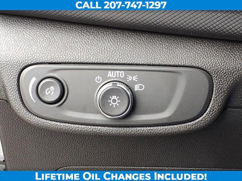 Used 2025 Chevrolet TrailBlazer LT AWD/4WD image 15