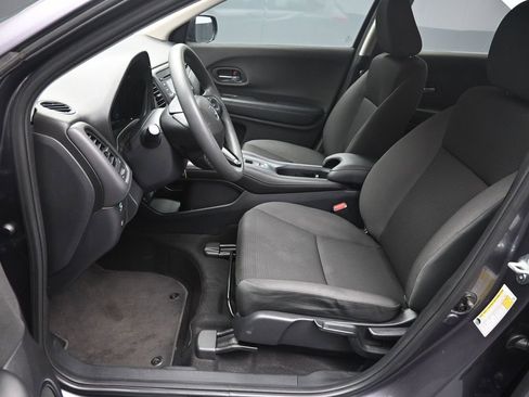 Used 2022 Honda HR-V LX image 18