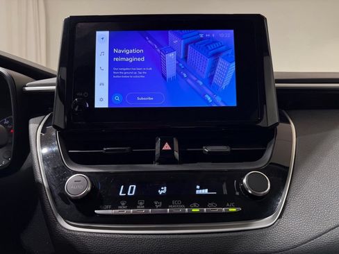 Certified 2024 Toyota Corolla LE FWD image 23