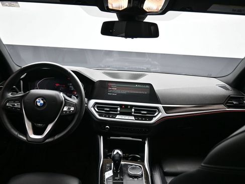 Used 2020 BMW 330i xDrive Sedan w/ Premium Package AWD/4WD image 38