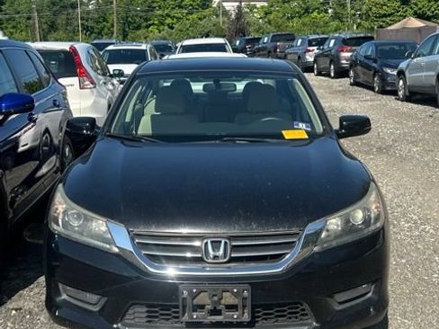 Used 2015 Honda Accord EX image 1