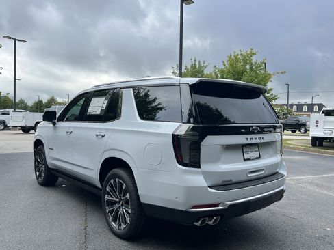 New 2026 Chevrolet Tahoe High Country AWD/4WD image 7