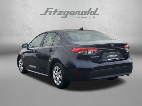 Used 2023 Toyota Corolla LE image 7