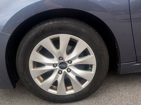 Used 2016 Subaru Legacy 2.5i Premium AWD/4WD image 8