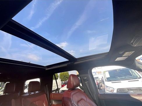 Certified 2023 Ford Expedition Limited image 22