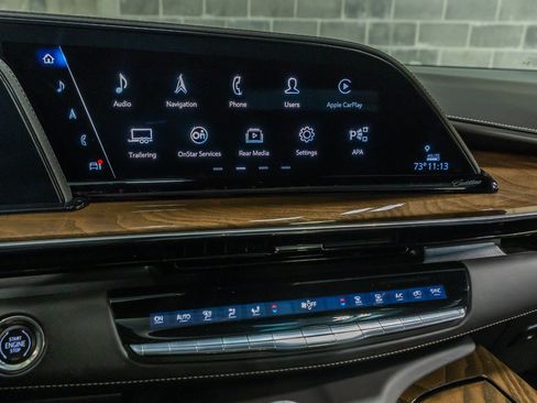 Used 2023 Cadillac Escalade ESV Sport Platinum w/ LPO, ONYX Package AWD/4WD image 42