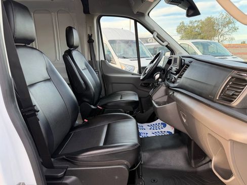 Used 2024 Ford Transit 250 148 High Roof Extended image 12