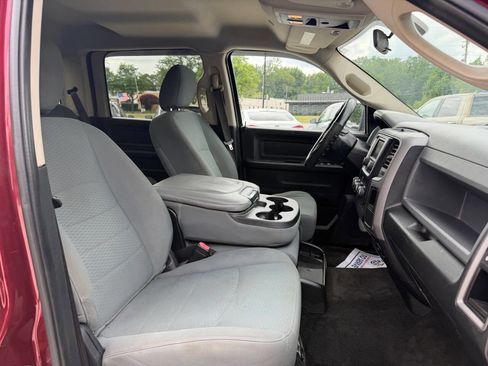 Used 2017 RAM 1500 Express w/ Express Value Package RWD image 11