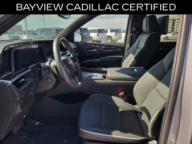 Certified 2024 Cadillac Escalade Premium Luxury RWD image 19