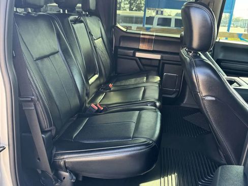 Used 2019 Ford F150 Lariat w/ Equipment Group 502A Luxury image 15