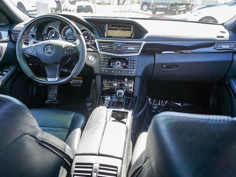 Used 2011 Mercedes-Benz E 63 AMG Sedan image 14