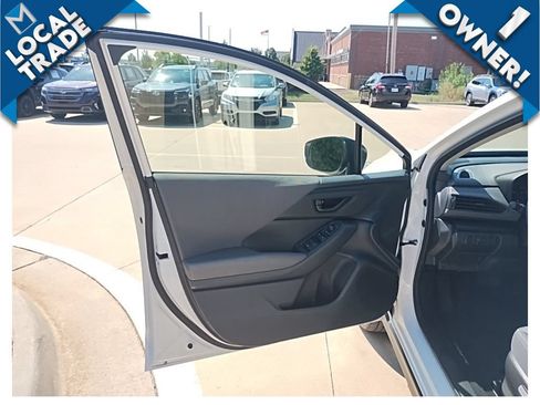 Used 2024 Subaru Crosstrek 2.0i Premium AWD/4WD image 12