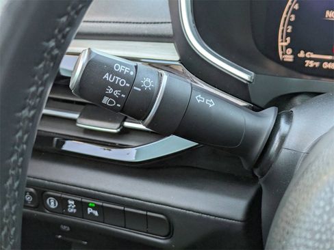 Used 2023 Acura MDX FWD w/ Technology Package image 29