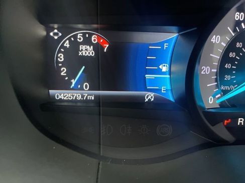 Certified 2021 Ford Edge SEL w/ Convenience Package image 35