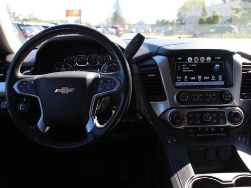 Used 2019 Chevrolet Tahoe LT w/ Max Trailering Package image 9