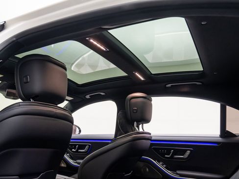 Certified 2023 Mercedes-Benz S 580 4MATIC Sedan image 20
