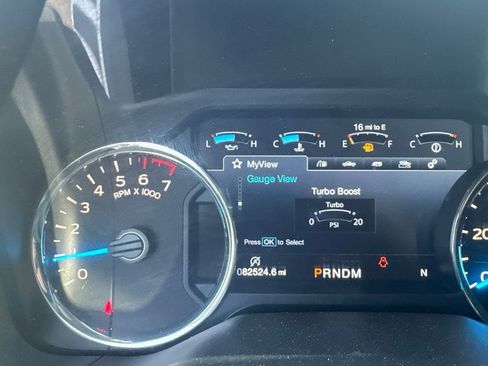 Used 2017 Ford F150 Lariat w/ Equipment Group 502A Luxury AWD/4WD image 11