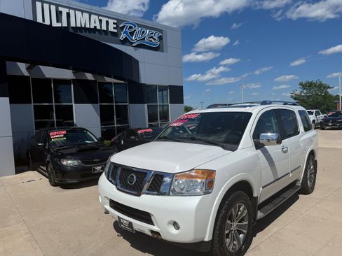 Used 2015 Nissan Armada SL w/ Moonroof Package AWD/4WD image 1