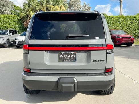 Used 2025 Lexus GX 550 w/ Cold Area Package AWD/4WD image 6