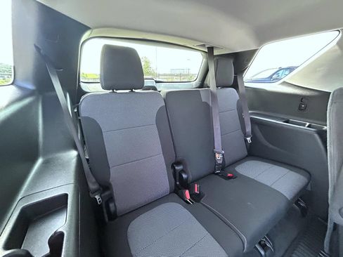 Used 2018 Chevrolet Traverse LT AWD/4WD image 21
