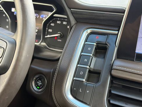 Used 2021 GMC Yukon SLT w/ SLT Luxury Plus Package image 34