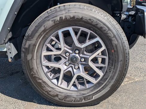 Used 2024 Jeep Wrangler Sahara image 11