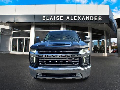 Used 2022 Chevrolet Silverado 2500 LTZ w/ LTZ Convenience Package AWD/4WD image 10