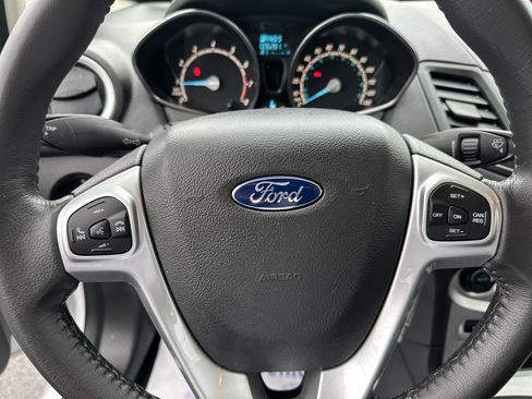 Used 2016 Ford Fiesta SE w/ Cold Weather Package FWD image 20